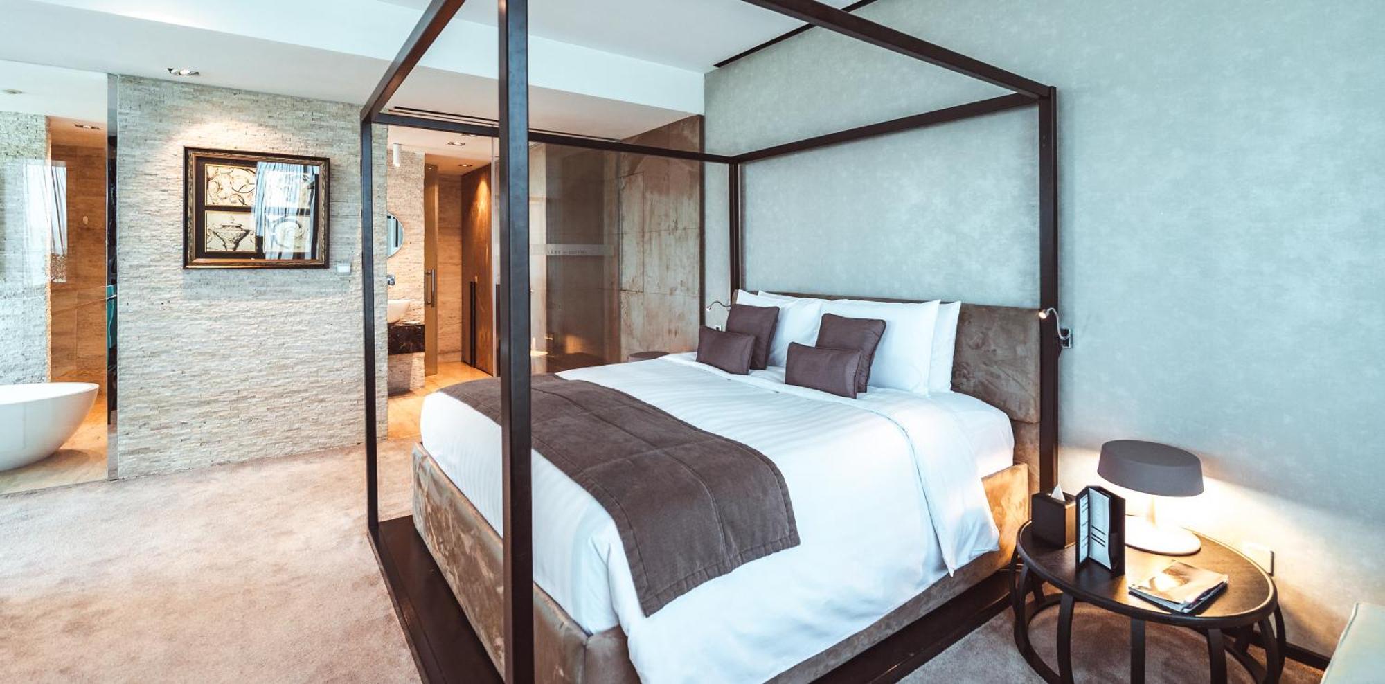 The Canvas Dubai - Mgallery Hotel Collection Exterior foto A bedroom at the hotel